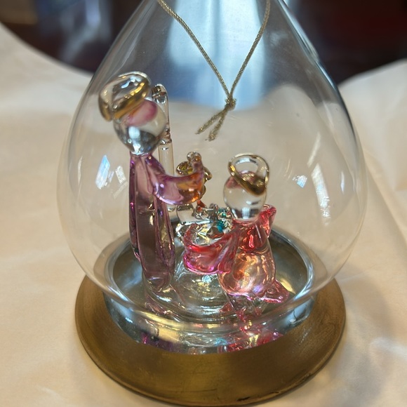 ๐ฉทHOST PICK๐ฉทNativity Theme Teardrop Glass Ornament Tabletop New **FINAL PRICE*** - Picture 6 of 11